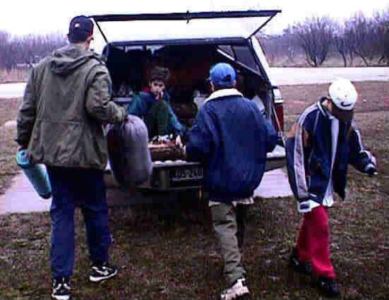 Off we go to Golden Corral ........   ummmmmmm ummmmmm