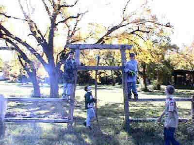 Gateway to Cool Elm ... It's Playtime!